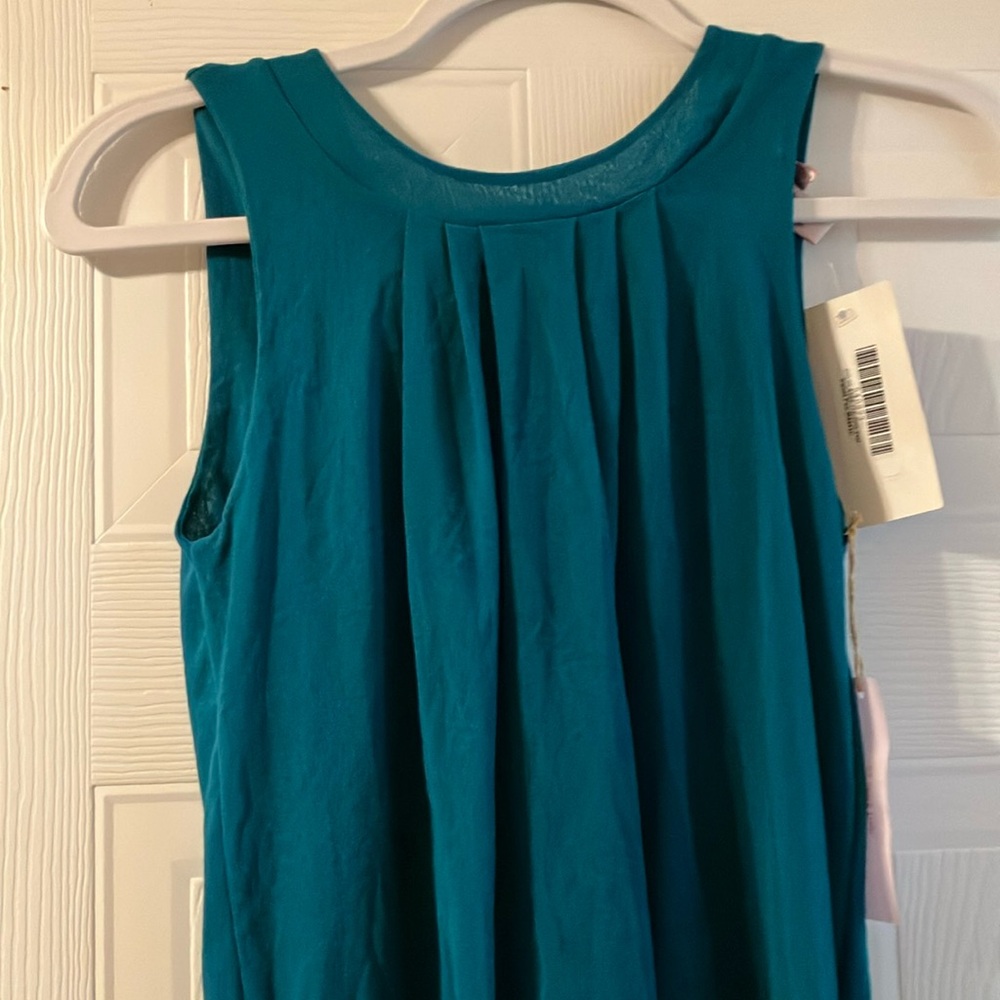 NWT Sweet Pea Blue Pleated V-Neck Sheath Top